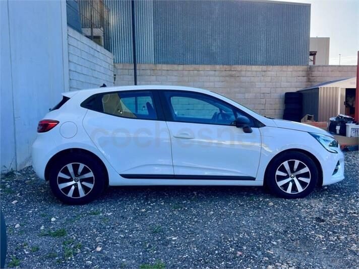 RENAULT Clio Techno Blue dCi