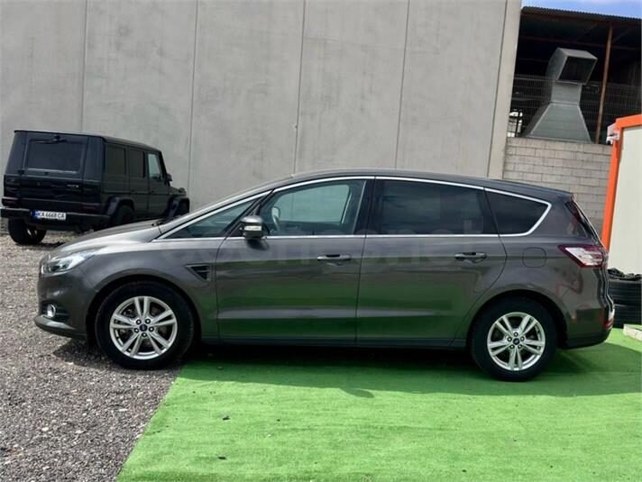FORD S-MAX 2.0 TDCi Titanium